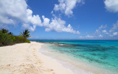 san andres beach by Colombia Travel